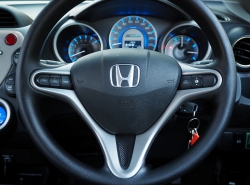 รถมือสอง HONDA JAZZ ปี 2012 สีเขียว