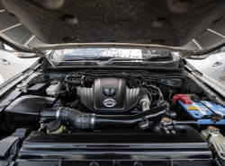 รถมือสอง NISSAN NP 300 NAVARA ปี 2015 สีเทา