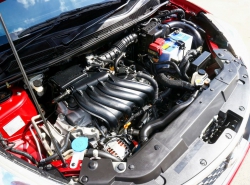 รถมือสอง NISSAN PULSAR ปี 2014 สีแดง