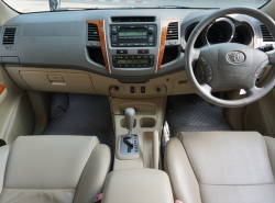 รถมือสอง TOYOTA FORTUNER ปี 2009 สีดำ