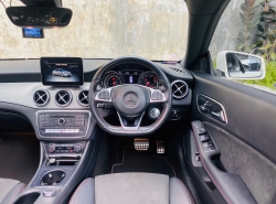 รถมือสอง MERCEDES-BENZ CLA-CLASS CLA250 AMG ปี 2017 สีขาว