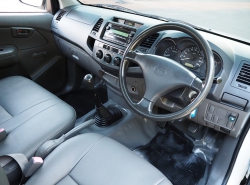 รถมือสอง TOYOTA HILUX VIGO ปี 2013 สีขาว