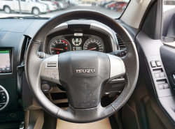 รถมือสอง ISUZU MU-X ปี 2017 สีขาว
