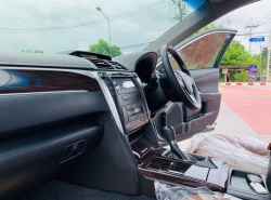รถมือสอง TOYOTA CAMRY ปี 2017 สีเทา