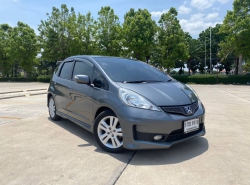 HONDA JAZZ ปี 2012