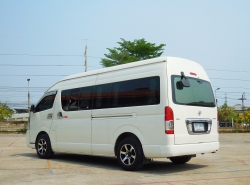 รถมือสอง TOYOTA HIACE ปี 2011 สีขาว