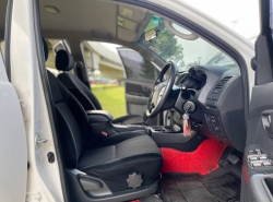 รถมือสอง TOYOTA HILUX VIGO ปี 2013 สีขาว