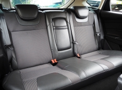 รถมือสอง FORD FOCUS ปี 2012 สีน้ำเงิน