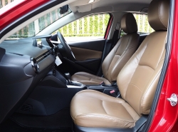 รถมือสอง MAZDA 2 ปี 2015 สีแดง