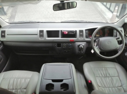 รถมือสอง TOYOTA HIACE ปี 2013 สีบรอนซ์