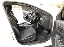 รถมือสอง MERCEDES-BENZ GLA-CLASS GLA200 ปี 2015 สีขาว