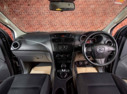 รถมือสอง MAZDA BT-50 PRO ปี 2016 สีดำ