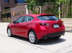 รถมือสอง MAZDA 3 ปี 2016 สีแดง