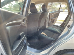 รถมือสอง HONDA JAZZ ปี 2016 สีบรอนซ์