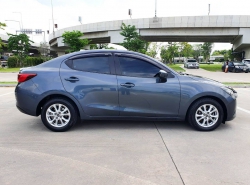 รถมือสอง MAZDA 2 ปี 2015 สีเทา
