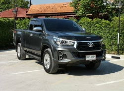 TOYOTA HILUX REVO ปี 2019