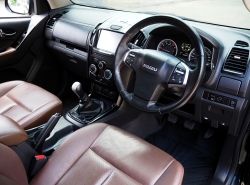 รถมือสอง ISUZU D-MAX ปี 2018 สีดำ