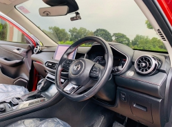 รถมือสอง MG ZS ปี 2020 สีแดง