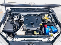 รถมือสอง TOYOTA HILUX REVO ปี 2017 สีขาว