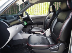 รถมือสอง MITSUBISHI TRITON ปี 2006 สีบรอนซ์