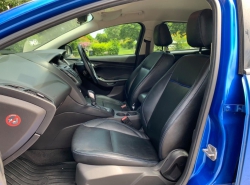 รถมือสอง FORD FOCUS ปี 2013 สีน้ำเงิน