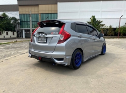 รถมือสอง HONDA JAZZ ปี 2019 สีเทา