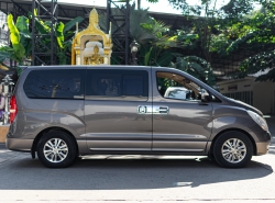 รถมือสอง HYUNDAI H-1 ปี 2012 สีน้ำตาล