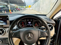 รถมือสอง MERCEDES-BENZ GLA-CLASS GLA200 ปี 2020 สีดำ