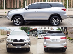 รถมือสอง TOYOTA FORTUNER ปี 2017 สีเทา