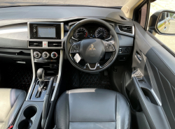 รถมือสอง MITSUBISHI XPANDER ปี 2020 สีดำ