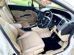 รถมือสอง HONDA CIVIC ปี 2013 สีขาว