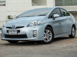 TOYOTA PRIUS ปี 2011