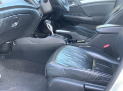 รถมือสอง HONDA CIVIC ปี 2014 สีขาว