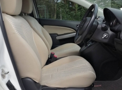 รถมือสอง MAZDA 2 ปี 2013 สีขาว