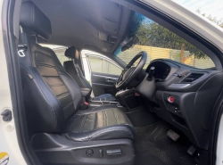 รถมือสอง HONDA CR-V ปี 2017 สีขาว