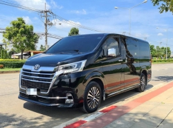 TOYOTA MAJESTY ปี 2020