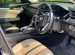 รถมือสอง HONDA CIVIC ปี 2018 สีดำ