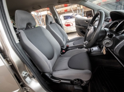 รถมือสอง MITSUBISHI ATTRAGE ปี 2014 สีดำ