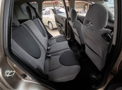 รถมือสอง MITSUBISHI ATTRAGE ปี 2014 สีดำ