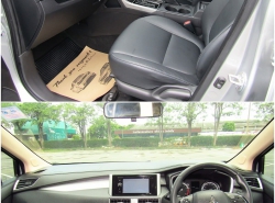 รถมือสอง MITSUBISHI OUTLANDER ปี 2018 สีบรอนซ์