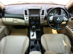 รถมือสอง MITSUBISHI PAJERO SPORT ปี 2012 สีดำ