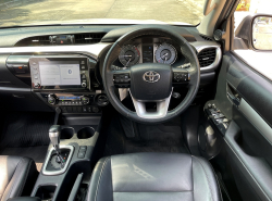 รถมือสอง TOYOTA HILUX REVO ปี 2022 สีขาว