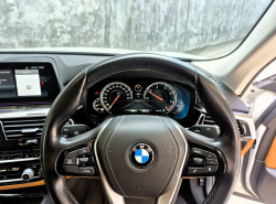 รถมือสอง BMW 5 SERIES 520D ปี 2018 สีขาว