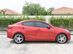 รถมือสอง MAZDA 2 ปี 2017 สีแดง