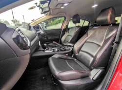 รถมือสอง MAZDA 3 ปี 2014 สีแดง