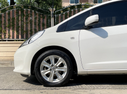 รถมือสอง HONDA JAZZ ปี 2013 สีขาว