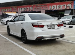 รถมือสอง TOYOTA CAMRY ปี 2015 สีขาว