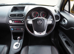 รถมือสอง MG MG3 ปี 2017  สีเหลือง