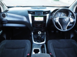 รถมือสอง NISSAN FRONTIER NAVARA ปี 2014 สีส้ม