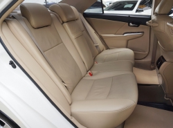 รถมือสอง TOYOTA CAMRY ปี 2012 สีขาว
